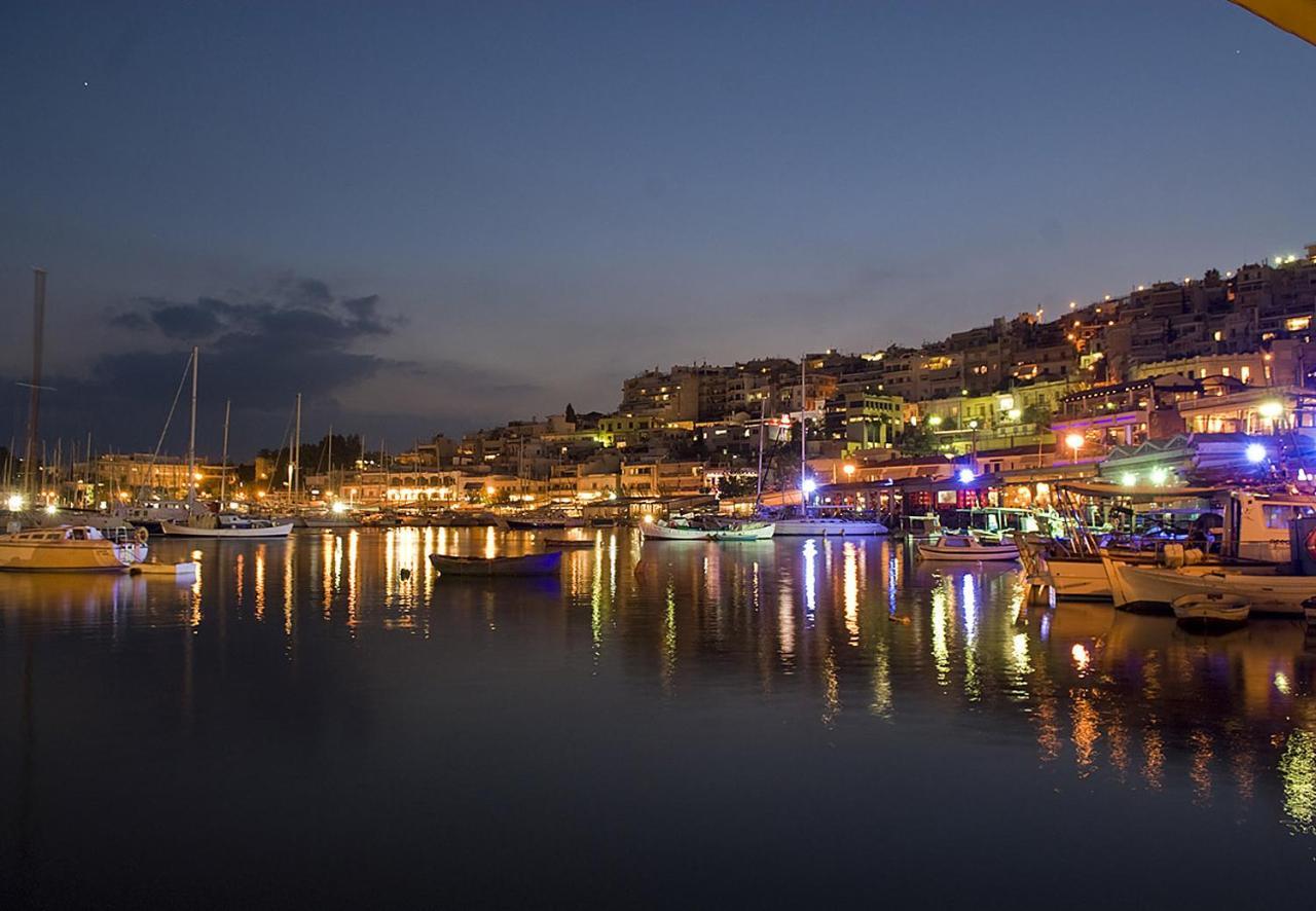 Apartment Center Piraeus Location Kastella Passalimani Port Kültér fotó