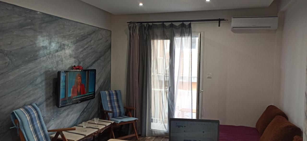 Apartment Center Piraeus Location Kastella Passalimani Port Kültér fotó