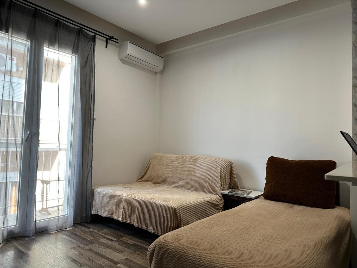 Apartment Center Piraeus Location Kastella Passalimani Port Kültér fotó