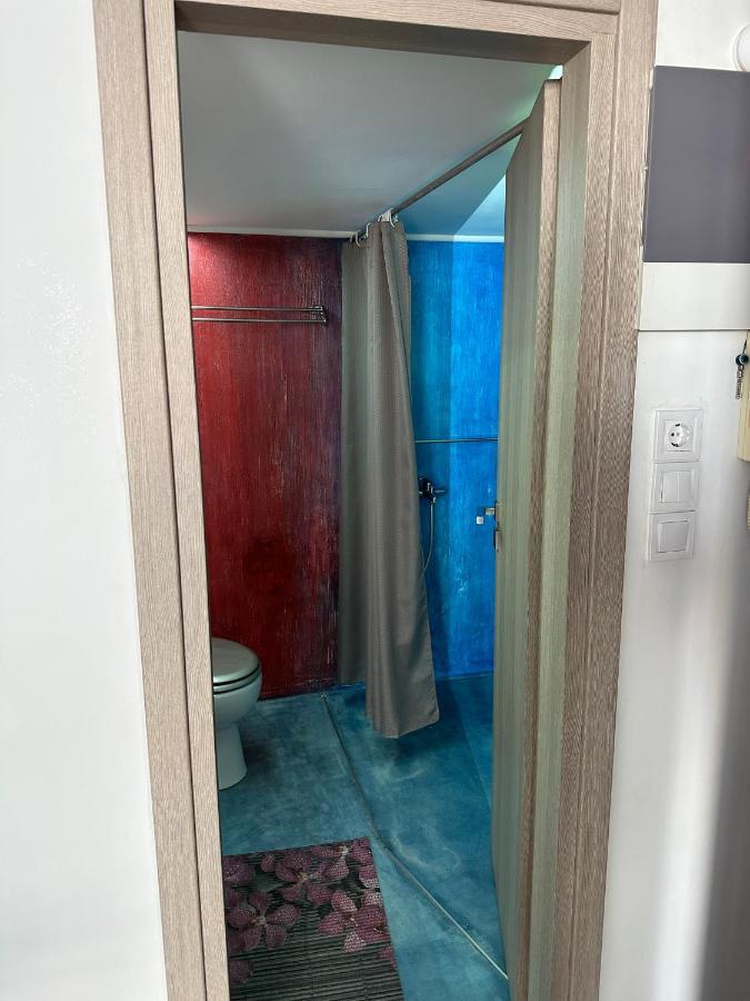 Apartment Center Piraeus Location Kastella Passalimani Port Kültér fotó