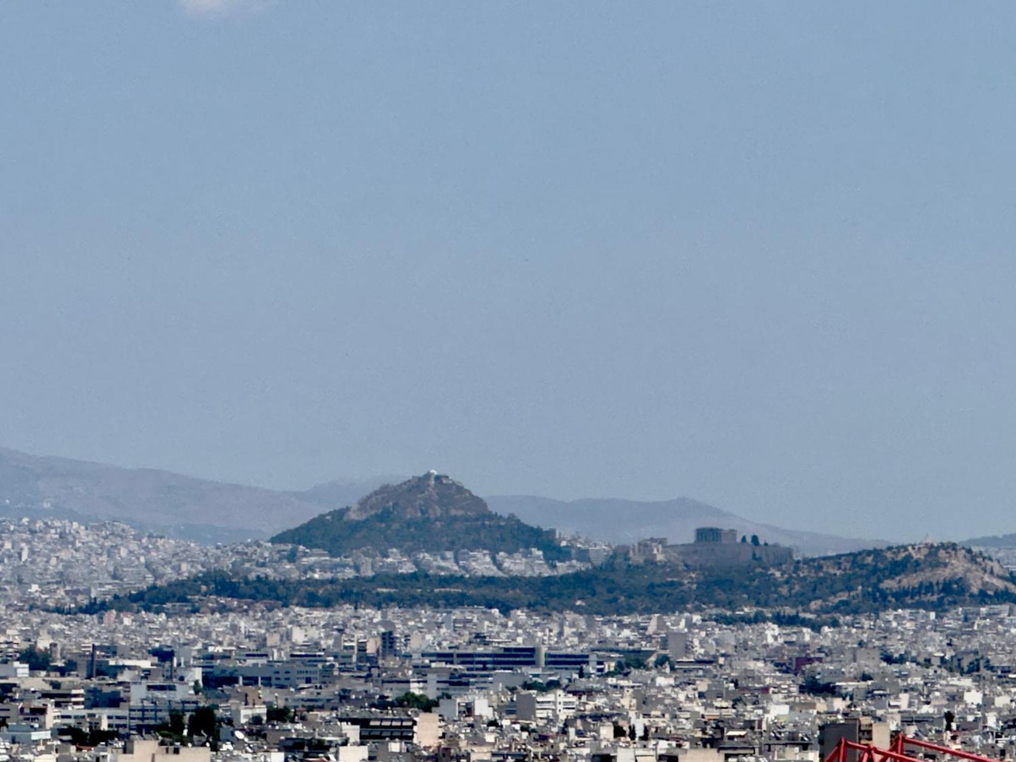 Apartment Center Piraeus Location Kastella Passalimani Port Kültér fotó