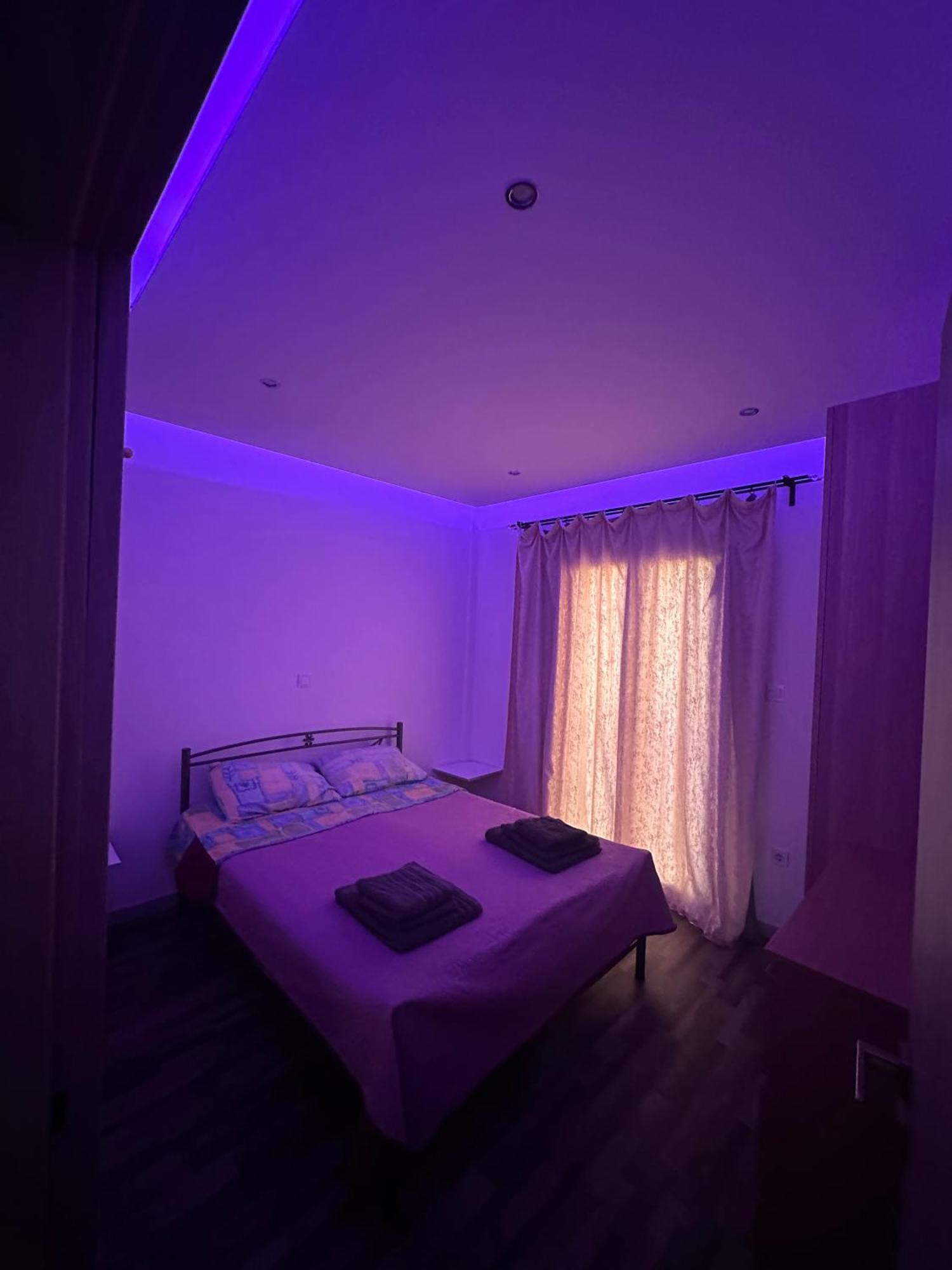 Apartment Center Piraeus Location Kastella Passalimani Port Kültér fotó
