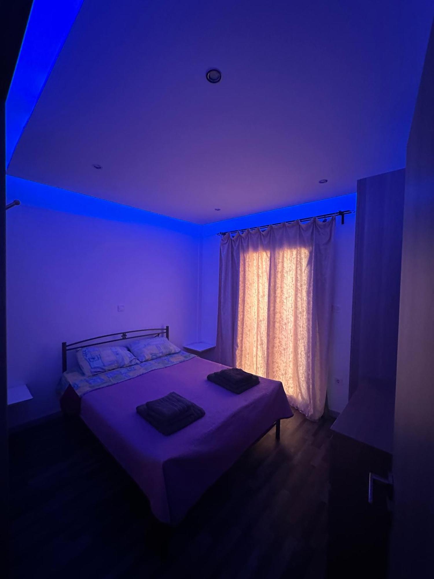 Apartment Center Piraeus Location Kastella Passalimani Port Kültér fotó